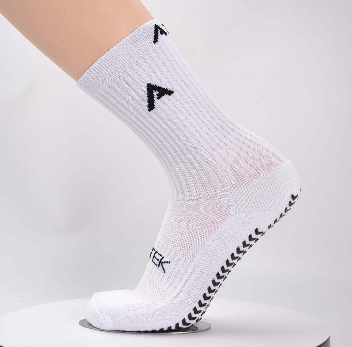 ATEK GAME Grip 3.0 - White - Small Adult/Junior - 3 Pairs for £24.99